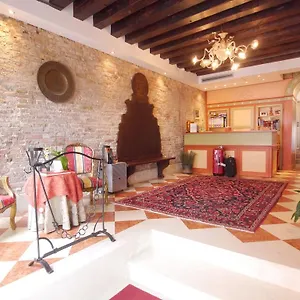 Ca' Dei Polo Hotel